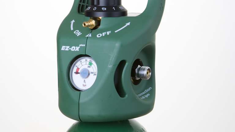 EZ-OX Plus™ medical oxygen cylinder